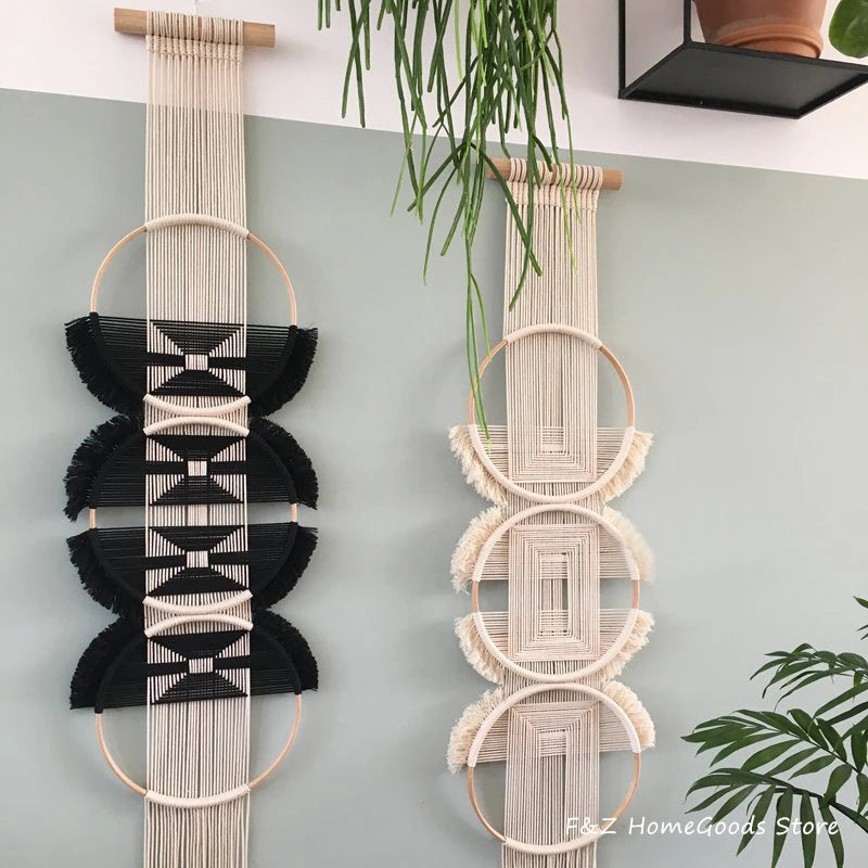 Handwoven Cotton Macramé Wall Hanging – Round Design