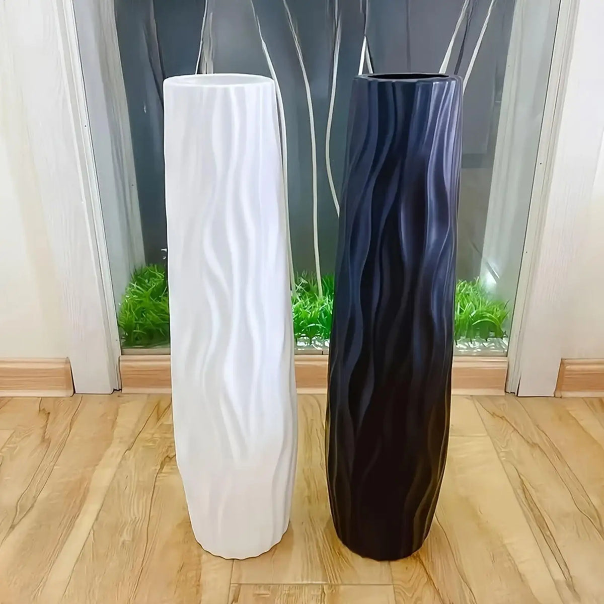 Textured Plastic Floor Vase – 58 cm