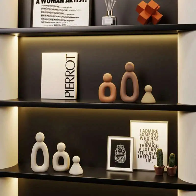 Modern Family Sculpture – Matte Resin